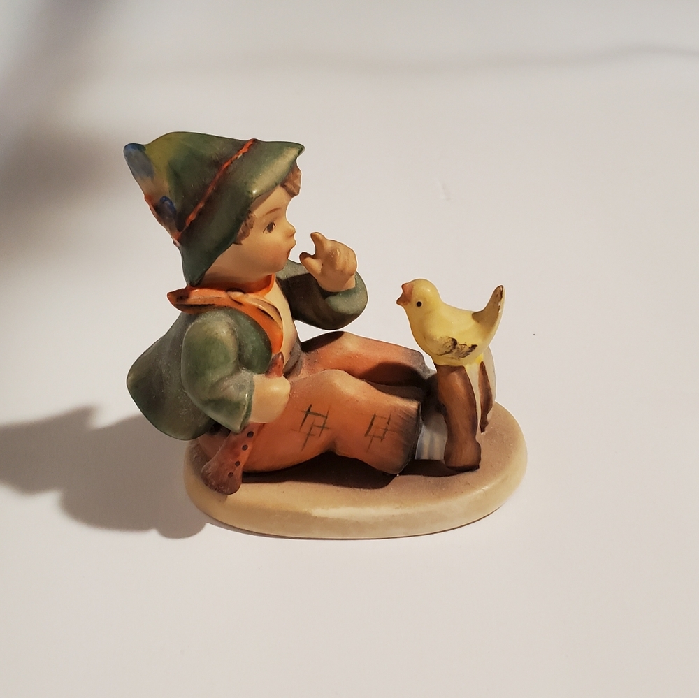 Vintage Hummel #63 Boy and Yellow Bird
